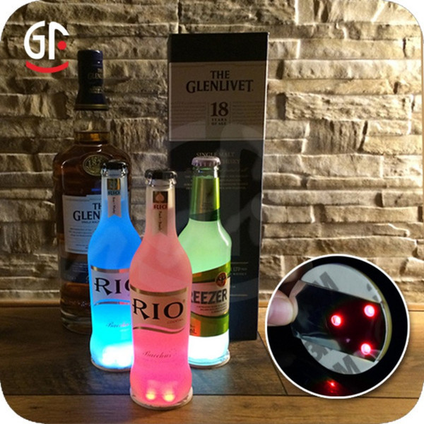 Universal LED Light Bottle Sticker Round Waterproof Flash Coasters Mat Paster High Brightness Ultra Thin Cup Stickers Party Gift 2 5mj BV