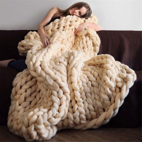 European coarse wool hand-woven blanket.Knitted woolen sofa blanket.Yarn diameter 6cm.