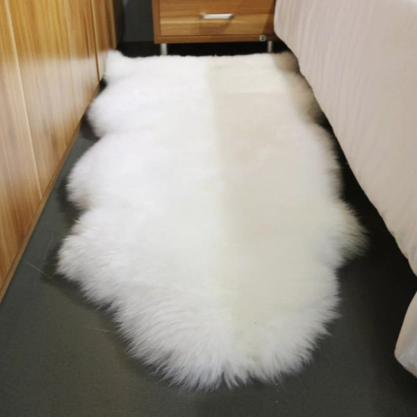 wholesales 10pcs 70*100cm sheepskin rug natural white color shaggy sheep skin carpet for home decor fur floor cover sofa cover blanket
