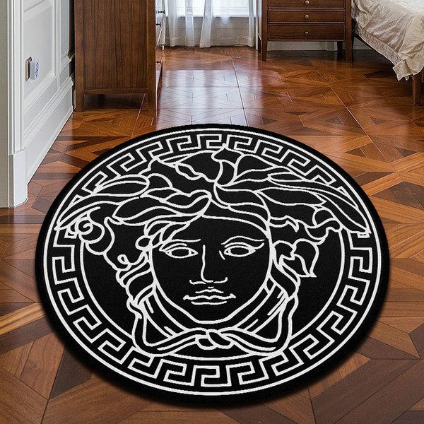 New Brand Logo Medusa Pattern Carpet Hot Sale Anti-Slip Carpet Black Home Decor Doormat Kitchen Bathroom Livingroom Floor Mat Home Supplies