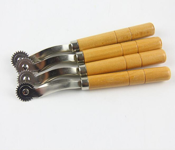 Sewing Tool Kit With Wood Handle Practical Serrate Edge Pattern Tracer Tracing Wheel Tailor Stitch Marker