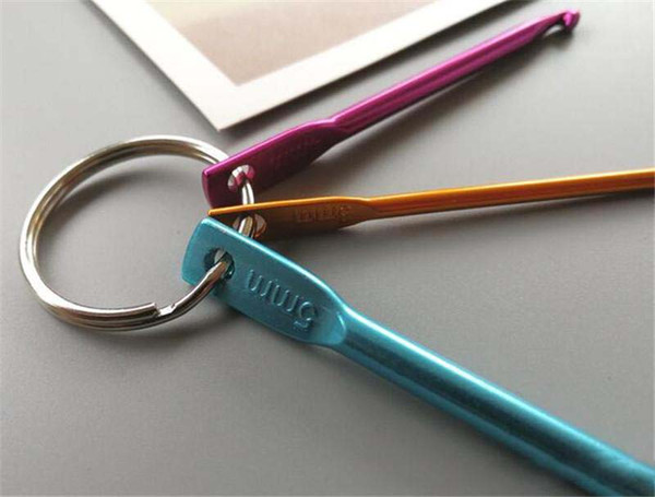 Hot Fabric Textiles 3 sizes in 1 Set Keychain Hooks, DIY Multicolour Crafts Knitting Needles Mini Aluminum Crochet Hook