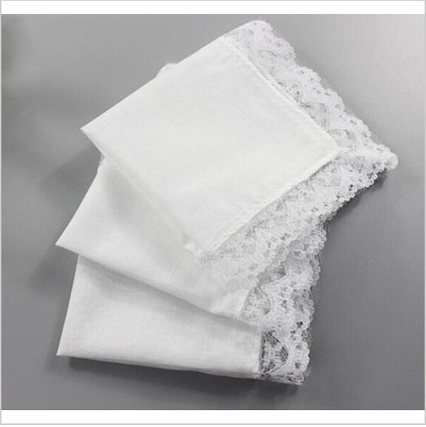 Free Shipping 15 Pcs Wholesale Personalized White Lace Handkerchief Woman Wedding Gifts Squares Cotton Handkerchiefs