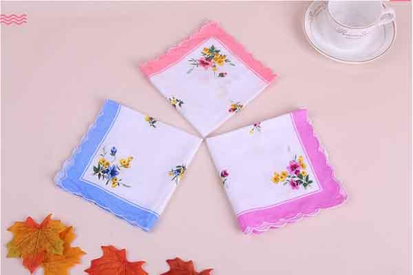 handkerchief, home textiles,beautiful ang graceful articles,works of art, crafts,be gentle for everyone,embroidered,simple but eiegant goods