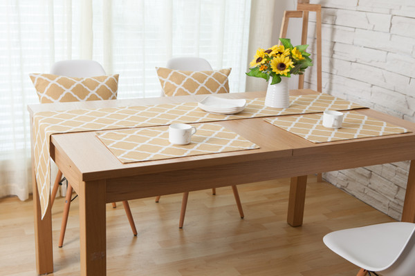 Handmade Nordic Golden rhombus Cotton Linen Table Runner New Home Kitchen Decor Dinner Table Top Cover Wedding Evening Party Tablecloth