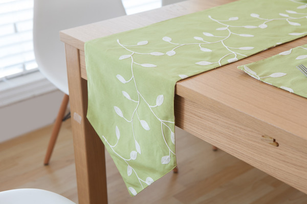 Handmade Green Flower Cotton Linen Table Runner New Home Kitchen Decor Dinner Table Top Cover Wedding Evening Party Tablecloth