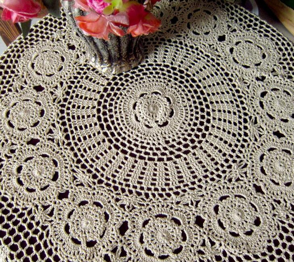Wholesale-Elegant Flower Lace Crochet Blends Table Cover Handmade Home Dinner Round Tablecloth