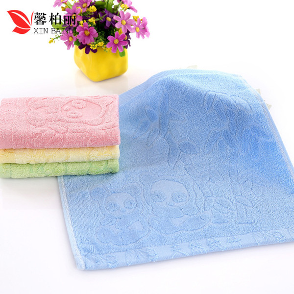 2016 Factory Direct Pure Bamboo Fiber Towel Bamboo Bear Beautiful Jacquard Soft Jacquard Towel Small Square Red Blue Scarf HY1221