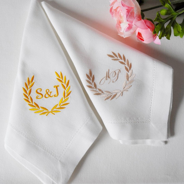 Personalized Napkins , Custom napkins,Embroidered Cloth Napkins,Wedding Gift, Monogrammed Napkins