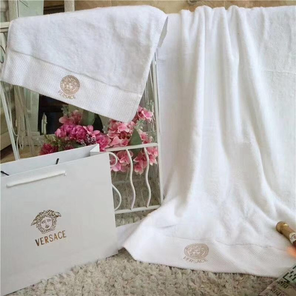 Fashion Three Pieces Towel Set Soft Cotton Beach Towel Embroidery Head Quick Dry Bath Towel Delicate Face Towels