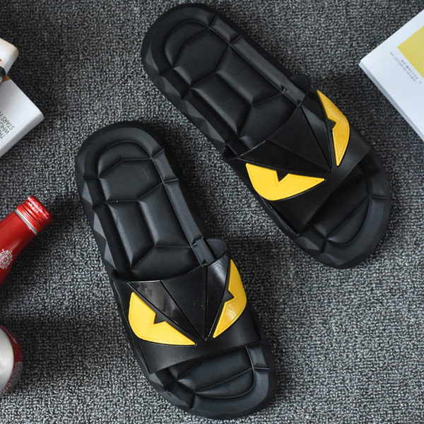 funny slippers men beach sandals summer indoor outdoor flat slides slippers non-slip male bathroom shoes soft sole high quality