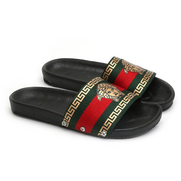Women's Slippers Summer Popular Logo Medusa Pattern Fashion Casual Flat Shoes Outdoor Women's Flat Shoes 3 Color