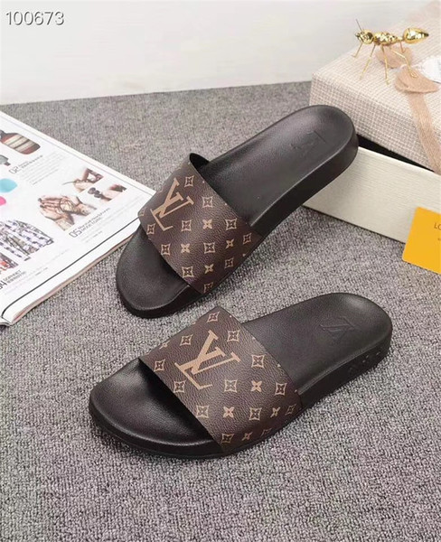 Size EUR 35-46 Slippers Ventilate Flattie Sandal Letter L Design Brand Slippers Open Toe Slipper For Lovers