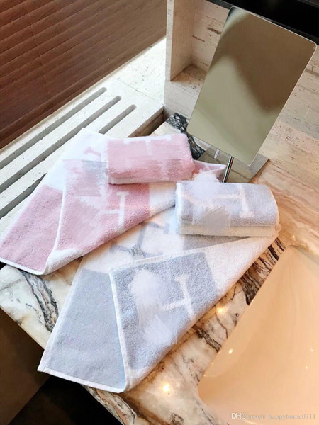 Classic luxury signage H bath towel and square towel set Comfortable soft cotton material Newborn baby blanket 2019