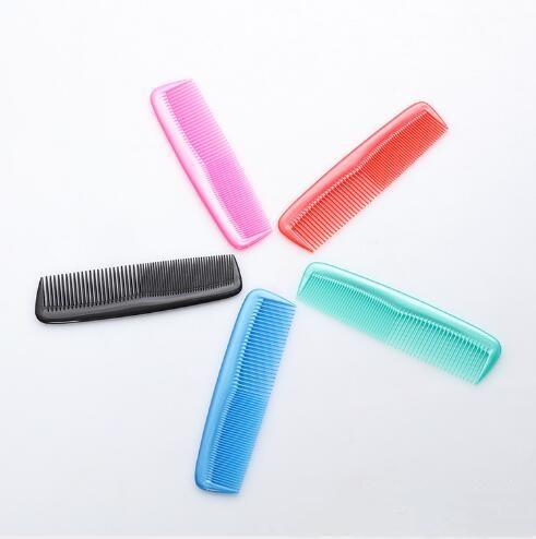 Hotel Supplies Plastic Mini Comb Small Row Disposable Comb Thick Fine Teeth Hair Comb Color Combination Wholesale