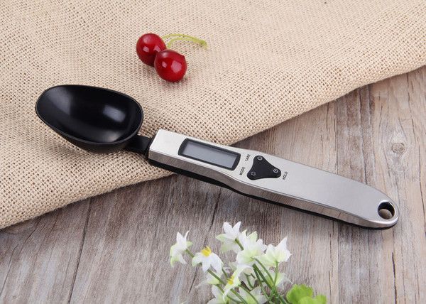 New 300g 500g/0.1g Portable LED Electronic Scales Measuring Spoon Food Diet Postal Kitchen Digital Scale Measuring Tools Creative gift l4844