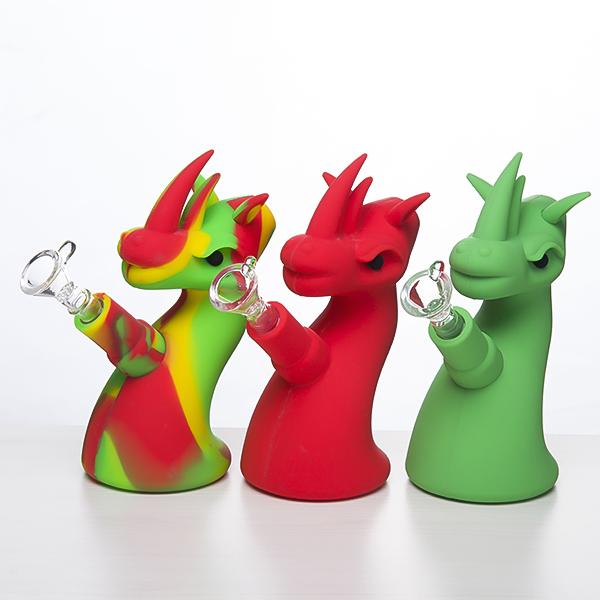 14mm cute Dragon silicon hand pipe with glass bowl random color Silicon dab rig Hookah Bongs glass bowl dab tool