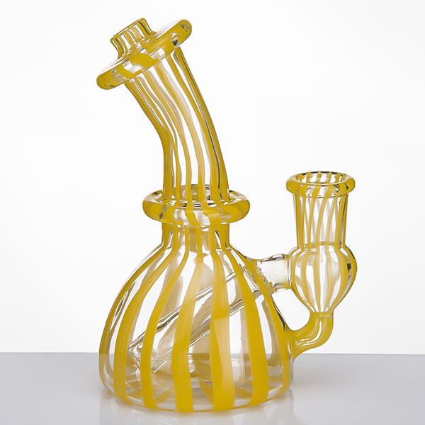 Glass Water Pipe 14mm female Glass Banger Hanger nail dab Rig oil Rigs yellow pipes bongs heady Beaker bubbler 935