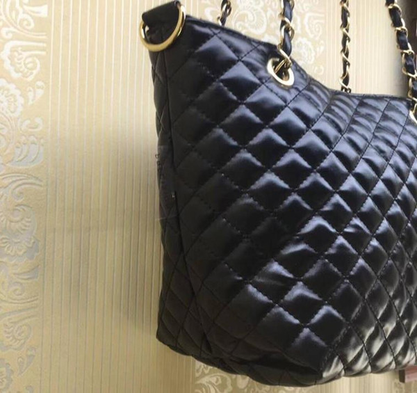 2018 new classic quilted chain bag shoulder fashion bag PU 2 color logo pattern shopping case