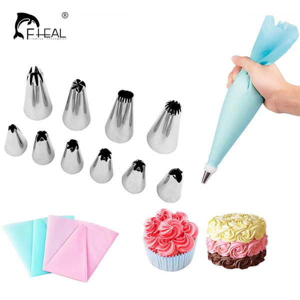 12pcs/set Reusable Piping Pastry Bag Stainless Steel Nozzle Set Icing Piping Tubes Bakeware Cake Dessert Decorators Tools