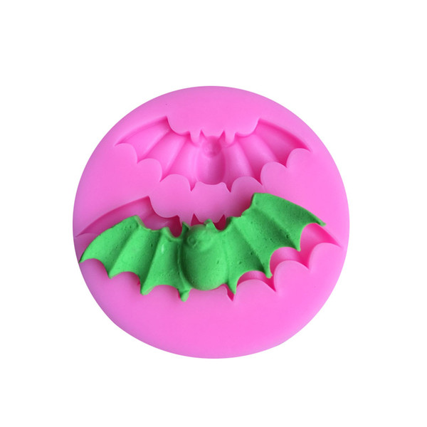 Halloween Bat Silicone chocolate mould 2 Hole 3D Pink Fondant molds DIY Cake Decoration Baking tool cookie molds for Sugarcraft CMP12