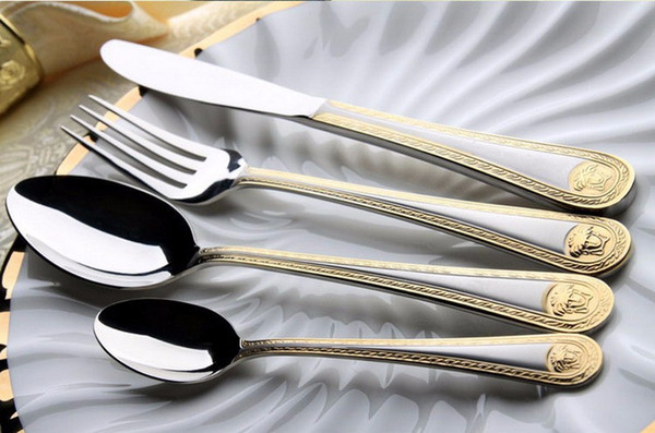 Wholesale 4Pcs Medusa Head Gold Cutlery Stainless Steel Flatware Set Tableware Dinnerware Knife Spoon Fork New