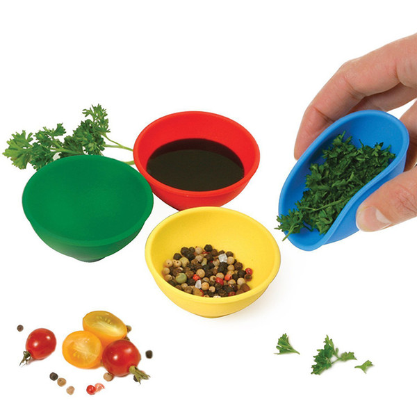 Silicone Mini Pinch Bowls for Sauce Condiments Safe Heat Resistant Small Bowls Kitchen Backing Cooking Tools Random Color