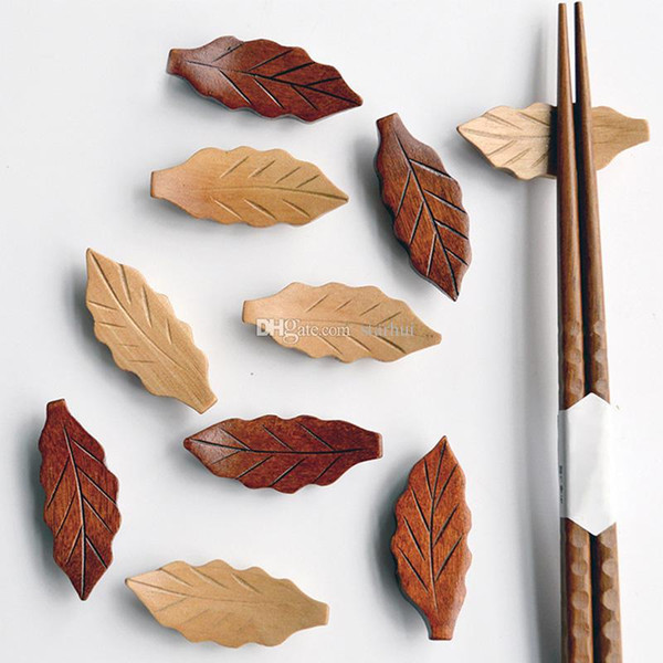 Wooden Leaf Shape Chopsticks Rack Tea Scoops Spoons Holder Home Hotel Restaurant Kitchen Supplies 5.5*2.5cm WX9-947