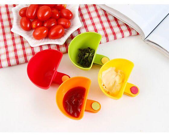 Creativity Multi use Candy Colors Deep Clips Bowl Seasoning Dish of A Single Salad Dressing Dinner Partner Clips Plates Dinnerware Bowls