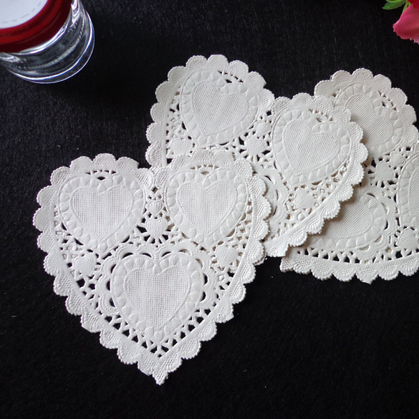 Event Disposable Tableware 800pcs 4 inch 10cm Heart Shape Romantic White Embossed Party Bake Paper Doily Cake Doilies For Party