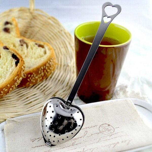 Heart Shaped tea infuser Mesh Ball Stainless Strainer Herbal Locking Tea Infuser Spoon Filter Free Shipping