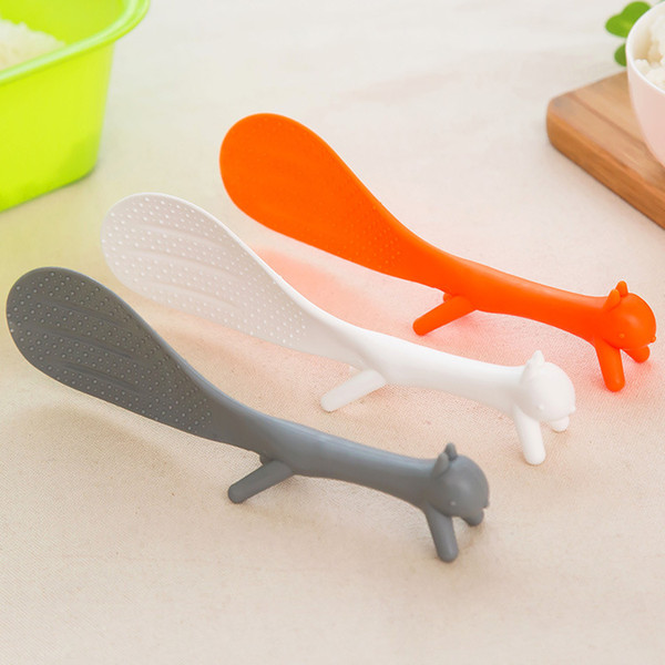 Lovely Squirrel Standing Rice Ladle Vegetable Salad Stirrer Nonstick Meal Scoop Plastic Eco-friendly Kitchen Gadgets