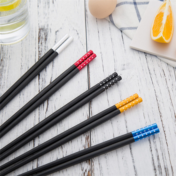 Reusable Chopsticks Metal Chopsticks Chinese Alloy Chopsticks Black with Well Decorated End Home Restaurant Hotel Use