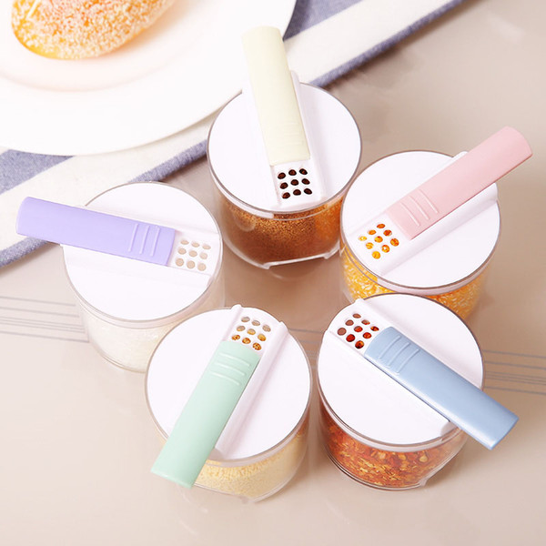 5Pcs/set Kithcne Creative Transparent Seasoning Cans Kitchen Cylindra Spice Rack Condiment Bottles Pepper Shakers Box