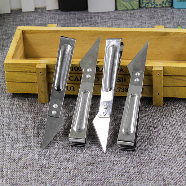 Supply of stainless steel pigskin Feather Clip knife, duck feather chicken feather clip knife kitchen daily necessities wholesale