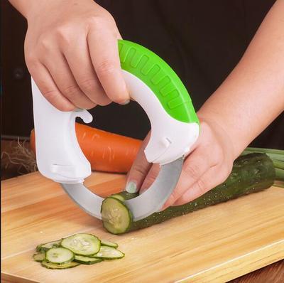 Rolling Knife Circular Kitchen Cutter Pizza Wheel Knife Pastry Cutter Vegetable Chopper