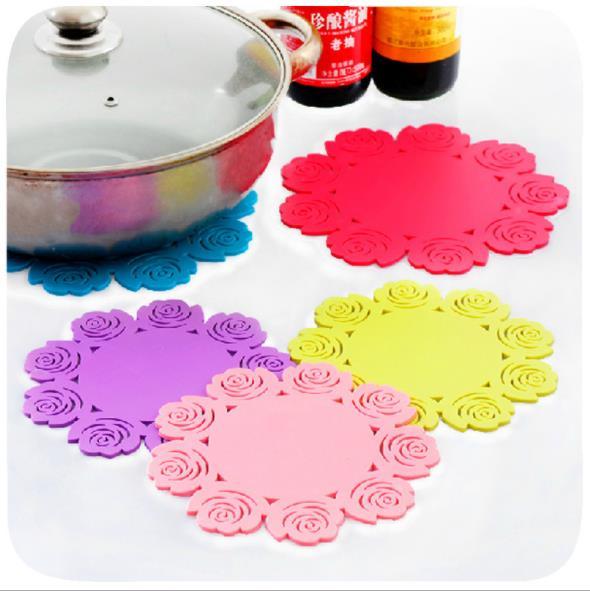 Coffee Cup Holder Beautiful Flower Shaped Colored Silicone Round Table Heat Resistant Mat Cup Coffee Coaster Cushion Placemat Pad J49