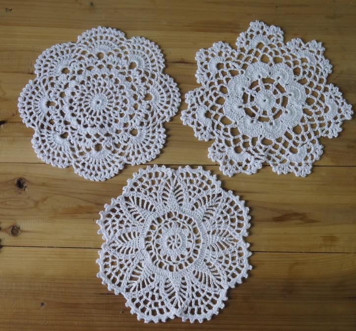 30Piece Handmade Crochet pattern 3 designs Crocheted Doilies cup Pad mats table cloth coasters round Dial 20cm Custom Colors