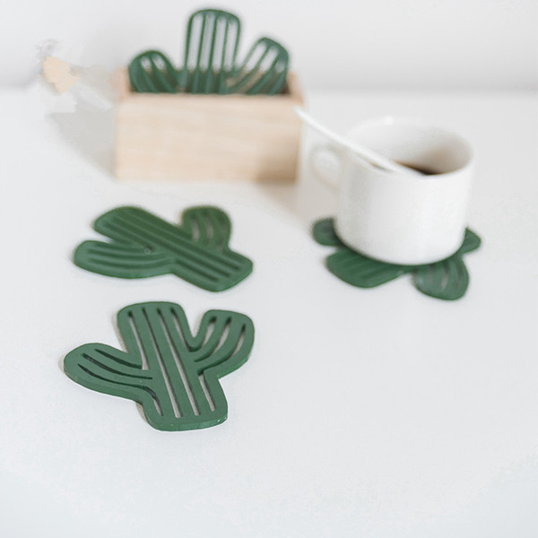 4pcs Wood Coasters Cactus Coaster for Drinks Novelty Gift for Home Office Bar Decor Nordic Style