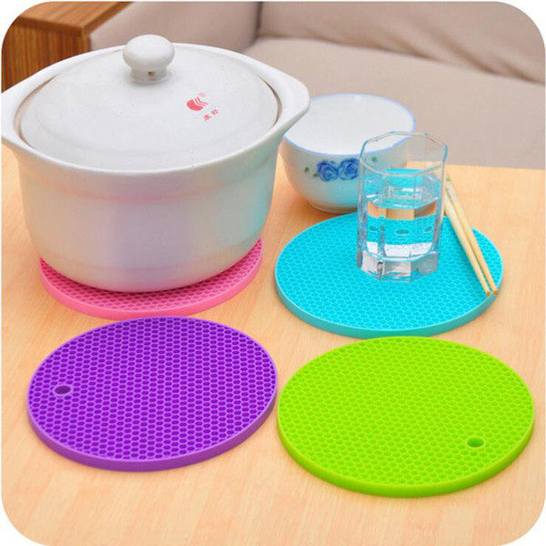 Table Mats Non-Slip Heat Resistant Mat Coaster Cushion Placemat Pot Holder Table Silicone Mat Kitchen Accessories