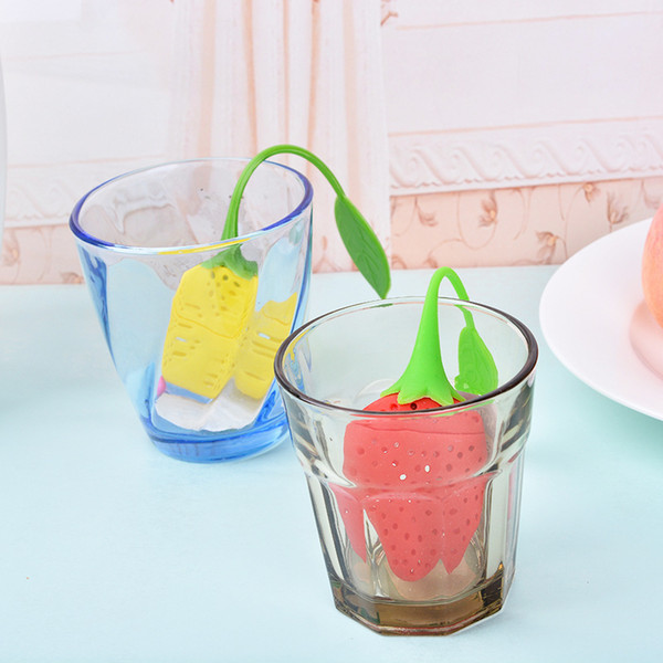 Strawberry Shaped Tea Filter 2 Designs Reuseable Tea Leaf Strainer Tea Spoon Infuser Food Grade Silicone Kitchen Tools 100 Pieces DHL