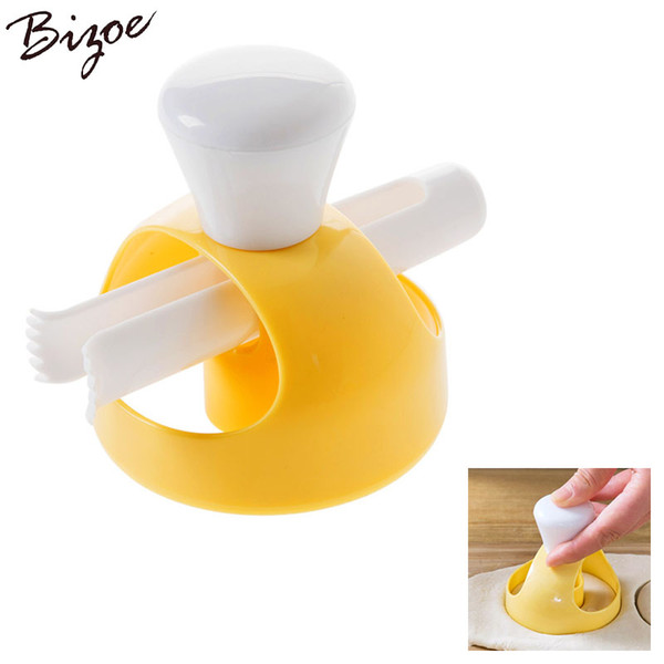 Food Grade ABS Plastic DIY Mold Donut Maker Cutting Die with Immersion Hair Dryer Kitchen Baking Tools