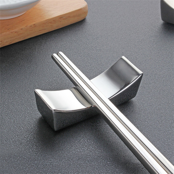 High Grade Hotel Restaurant Use Shiny Polish 18/10 304 Stainless Steel Chopsticks Rest Chopsticks Holder