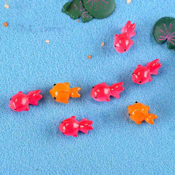 Miniature Goldfish Red Gold Fairy Garden Accessory Moss Terrarium Ornament Mini Resin Handicraft Micro Landscape Decoration DIY ZAKKA