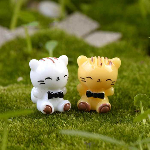 Miniature Smiling Cartoon Cat Cute Mini Resin Doll Toy Moss Terrarium Ornaments Micro Landscape Accessories Fairy Garden DIY Material ZAKKA