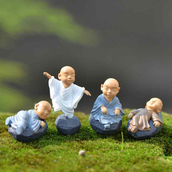 4Pcs/Set Cartoon Little Monk Ornaments Miniatures Fairy Garden Moss Terrariums Handmade Crafts Decoration Accessorie DIY Zakka Kid's Toys