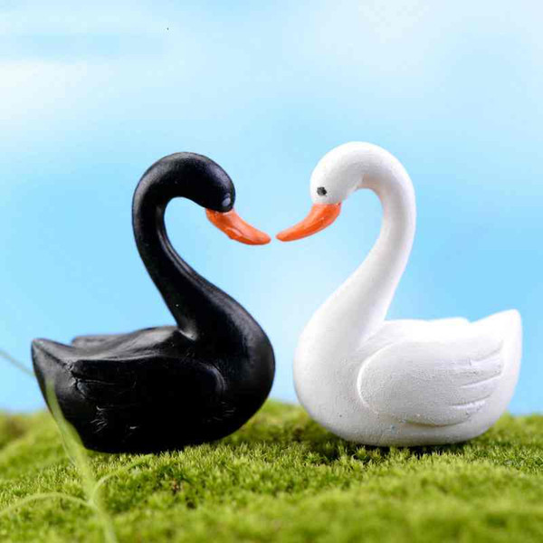 Simulated Black White Swan Micro Landscape Miniature Moss Bottle Succulent Plants Pot Decor Ecological Props DIY PVC Crafts materials