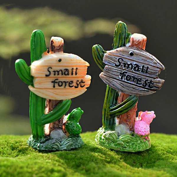 Miniature Resin Cactus Fingerboard Signpost Guidepost Fleshy Plant Pot Accessories Moss Terrarium Micro Landscape Ornaments DIY Material