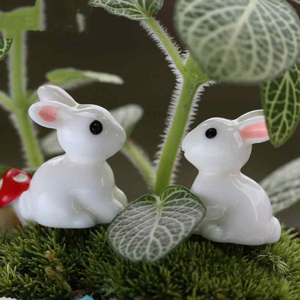 Mini Cute Resin Bunny Small White Rabbit Tuzki Easter Bunny Bonsai Handicraft Decor Aaccessories Micro Landscape Ornaments DIY Fairy Garden