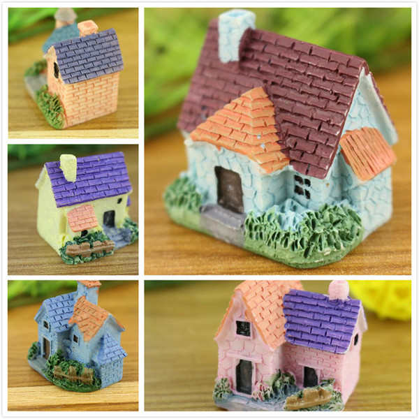 Resin House Mini Villa Handmade Miniature Cottage Micro Garden Decoration DIY Microlandschaft Home Office Decro